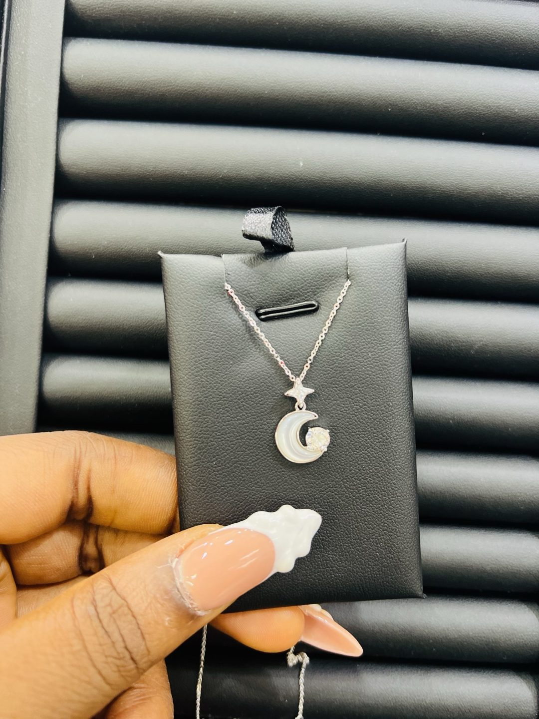 Moonlight Moissanite necklace - Image 3