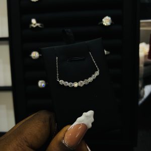 Tope Moissanite Necklace