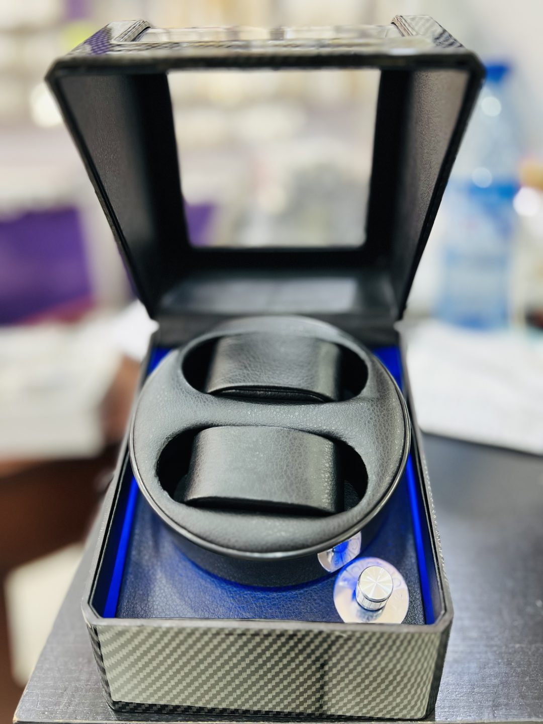 Watch Rotating display machine - Image 4