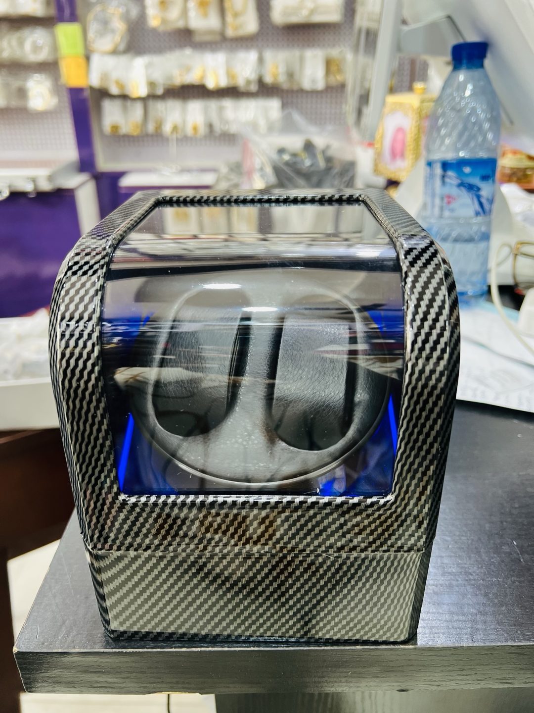 Watch Rotating display machine - Image 14