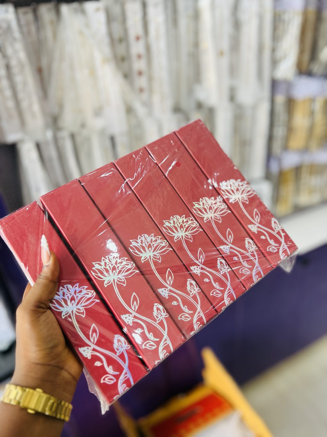 Red Dozen long boxes (12pcs)
