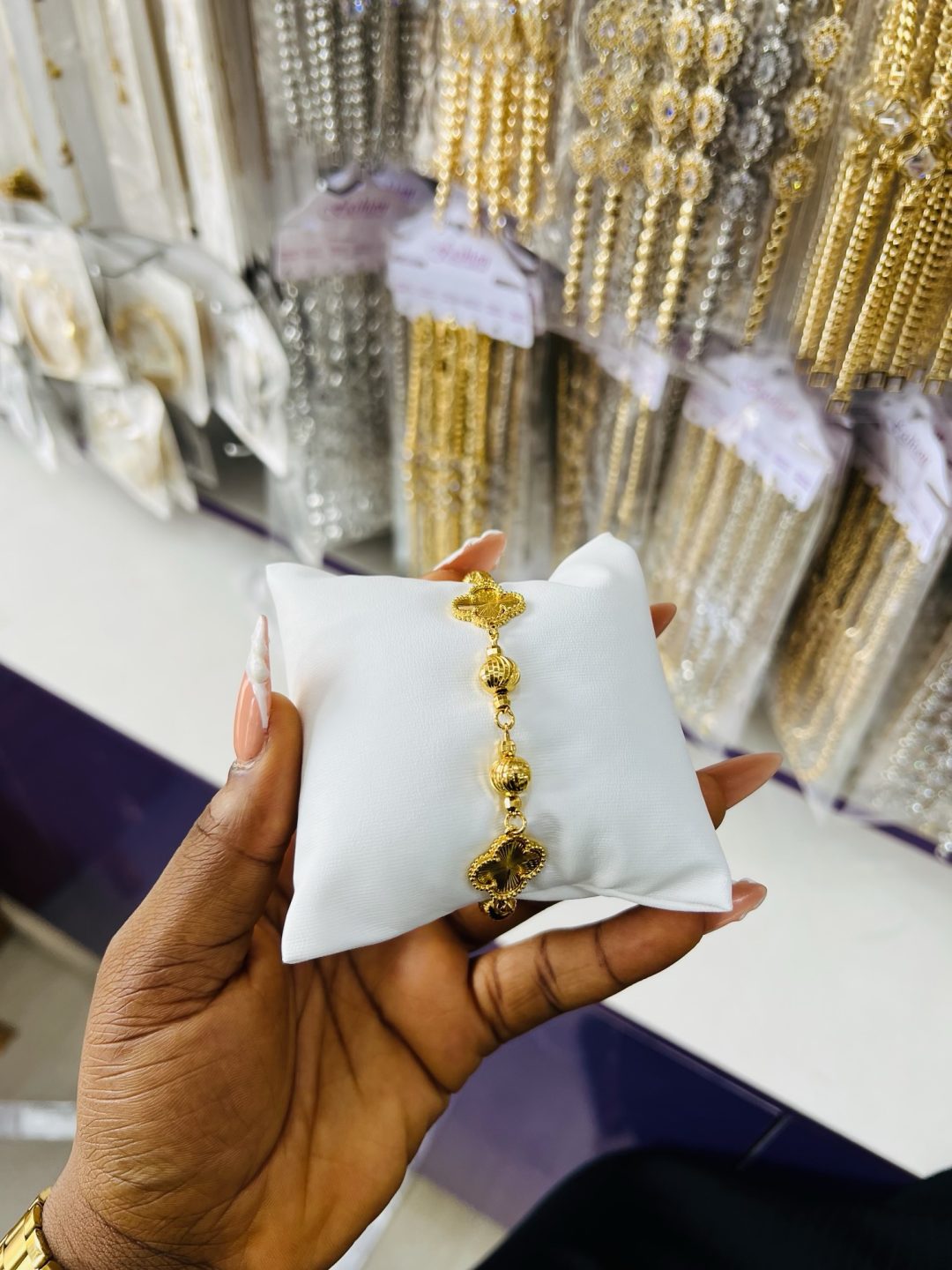 Kie kie Gold replica bracelet - Image 6