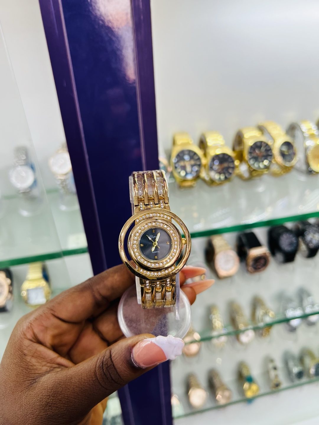 Chopard female watch (black)