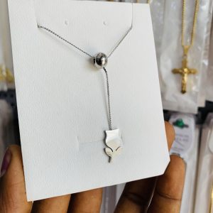 Rose ball necklace