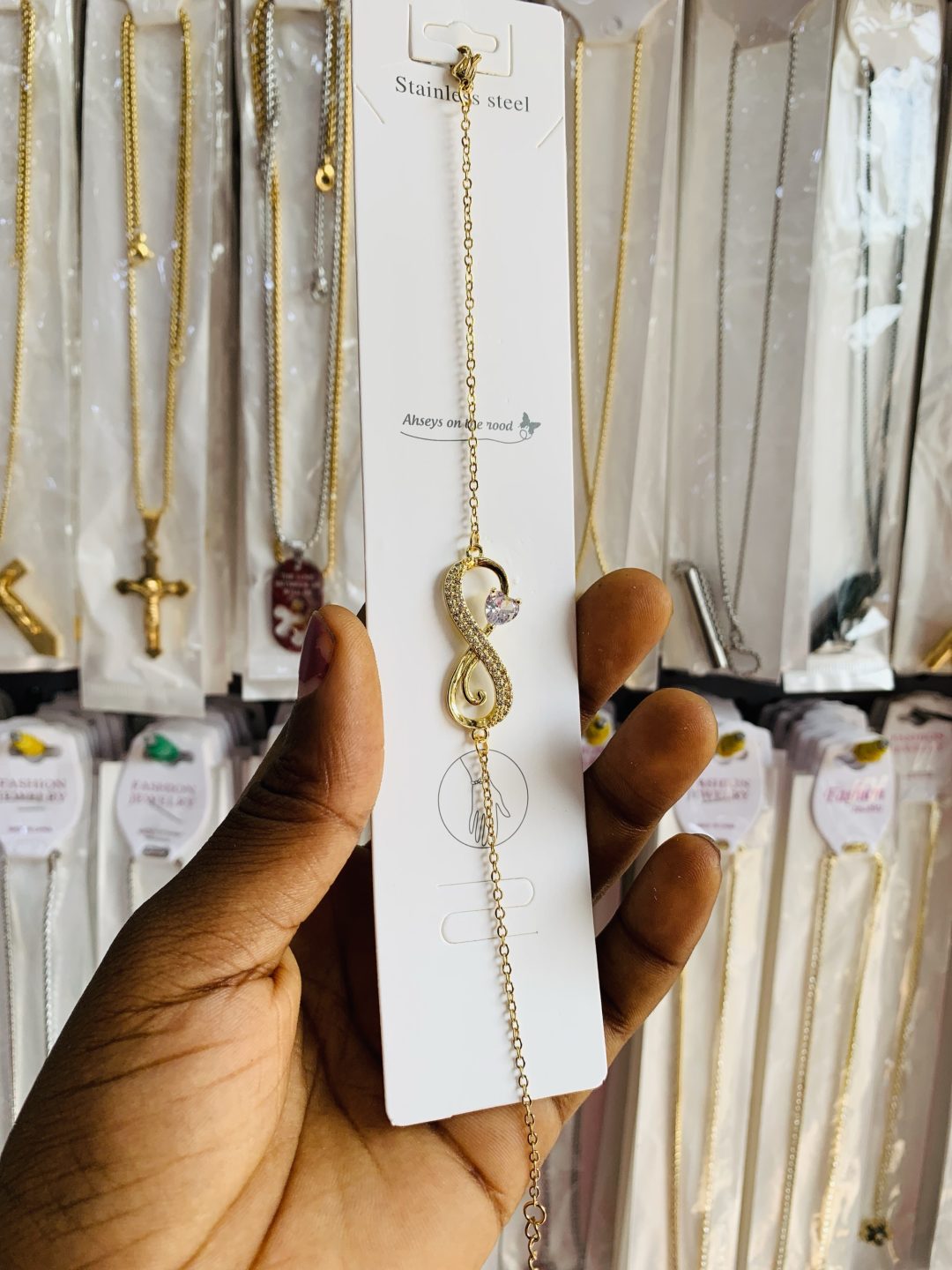 Sheila’s infinity bracelet - Image 2