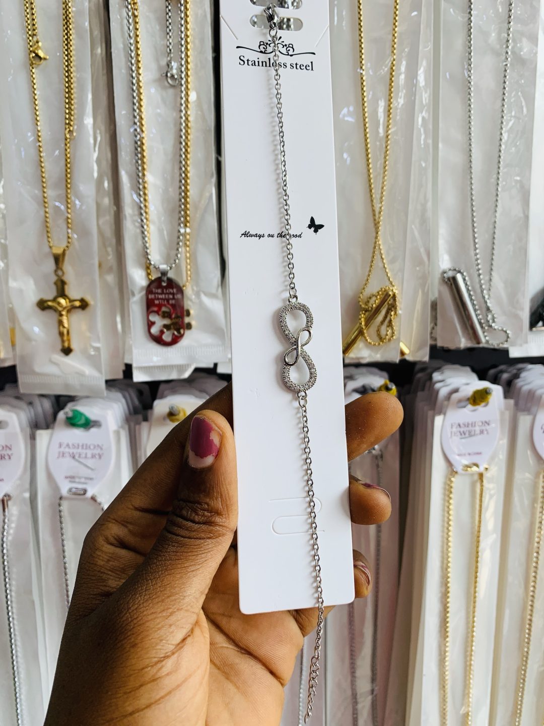 Fifi’s infinity bracelet - Image 2