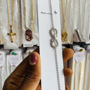 Fifi’s infinity bracelet