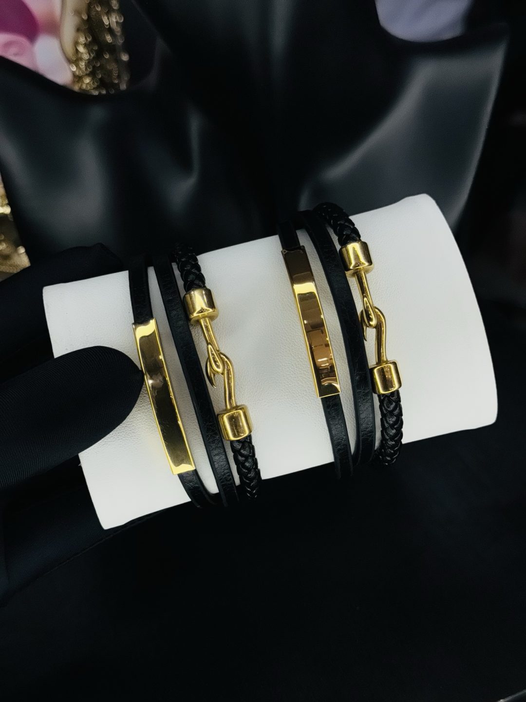 Male leather bracelet 020 - Image 2