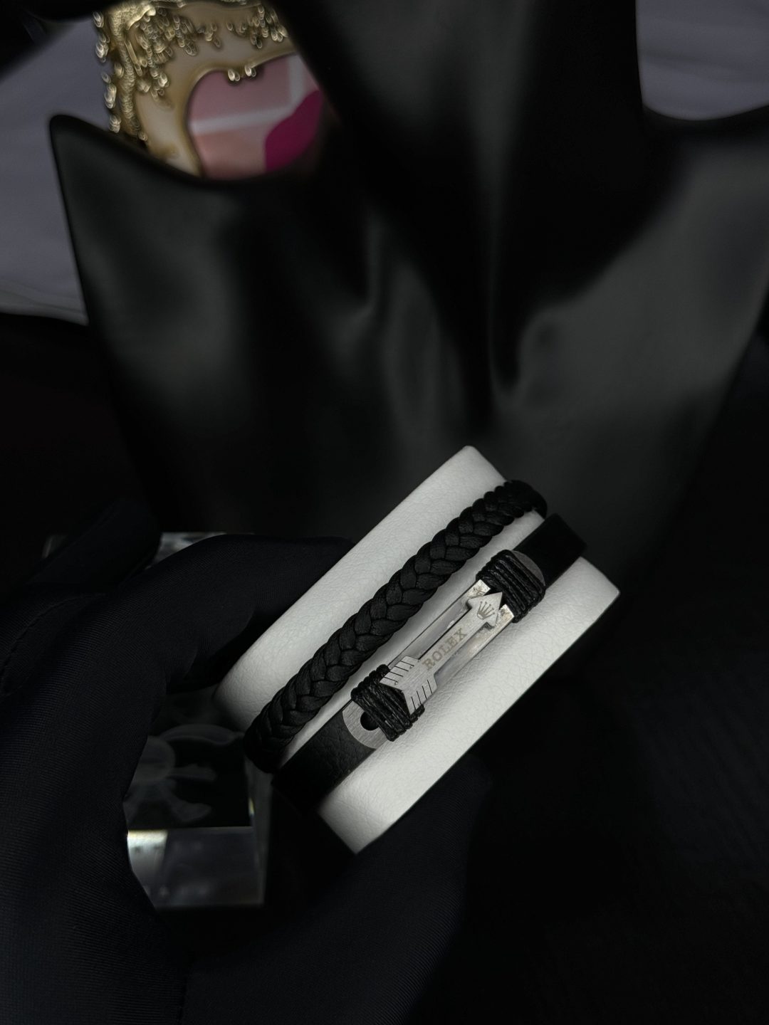 Male black leather bracelet 011