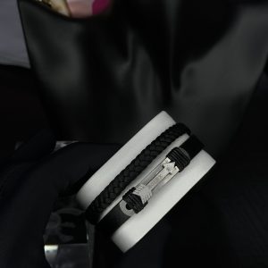 Male black leather bracelet 011