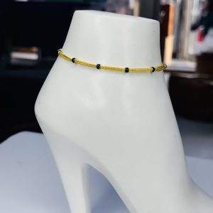 Black ball gold anklet