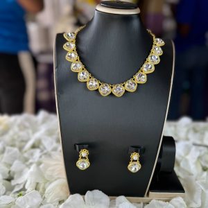 White cicilian fashion set