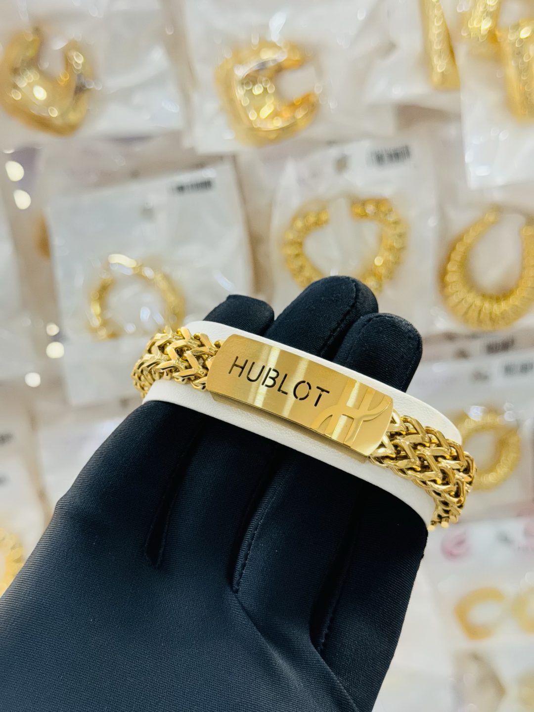 Hublot statement male gold bracelet 003 - Image 2