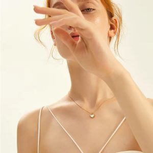 White single love titanium Göld necklace