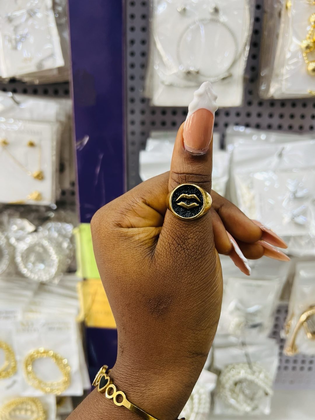 Shem steel rings
