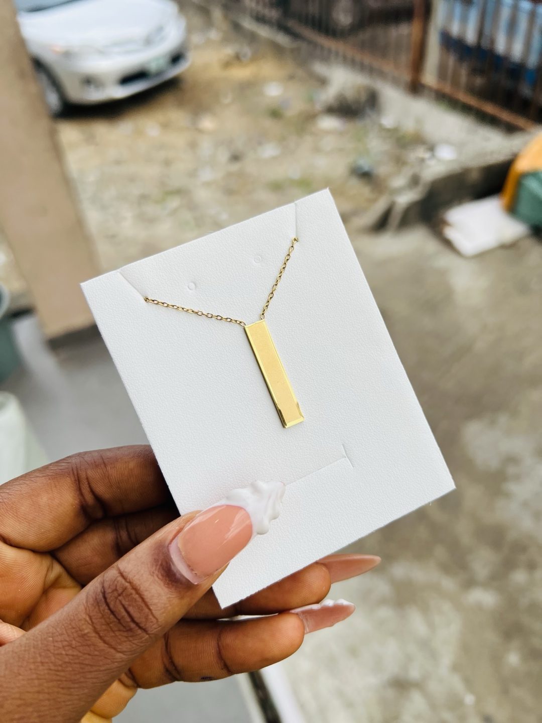 Rema Engraved female necklace