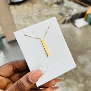 Rema Engraved female necklace