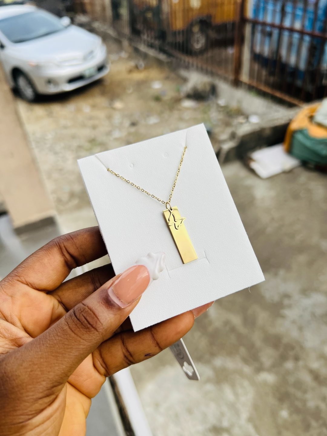 Buttercups Engraved female necklace