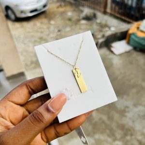 Buttercups Engraved female necklace