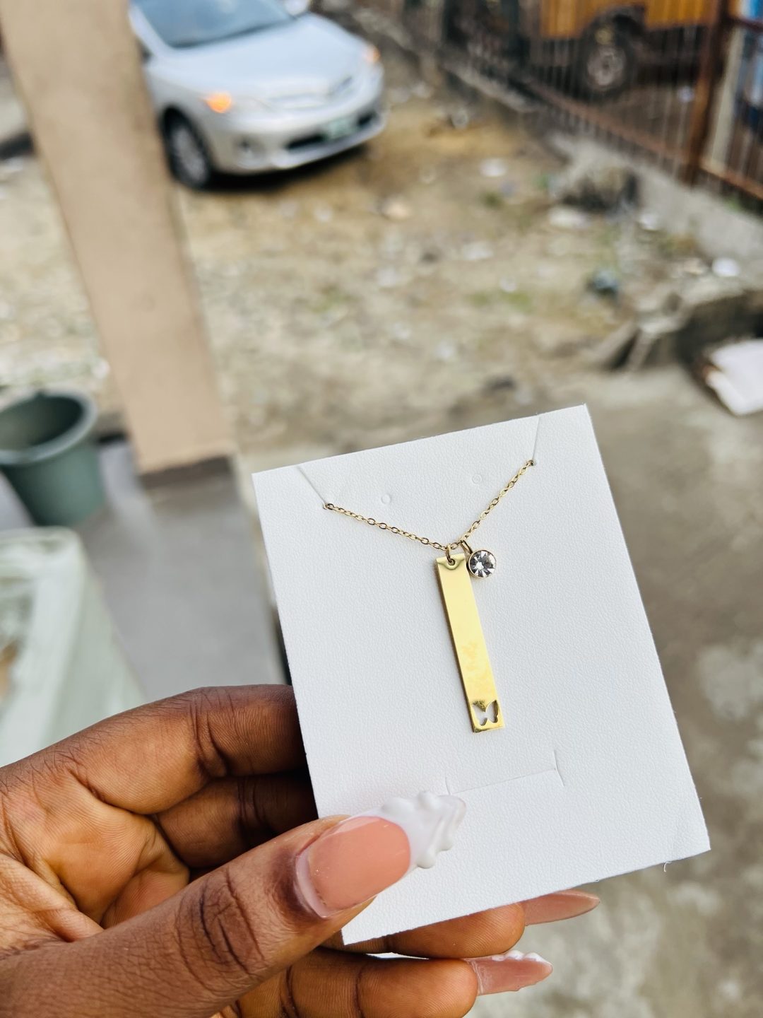 Mila’s Engraved female necklace with gemstone - Image 2
