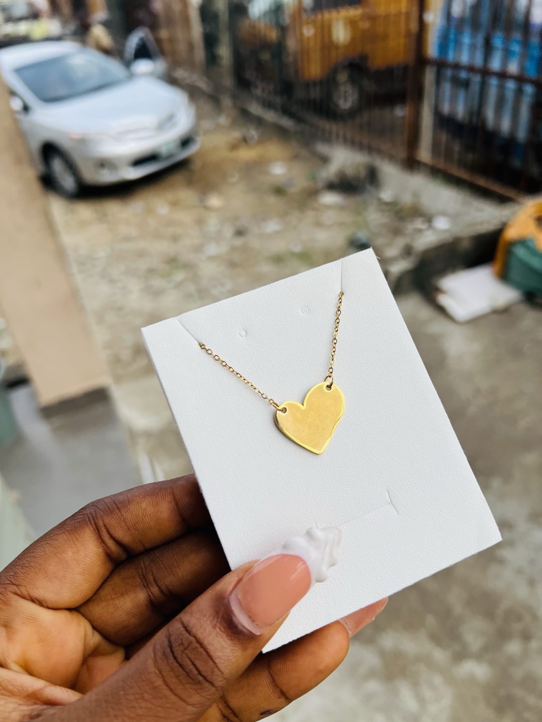 Zephy’s Engraved female necklace - Image 8