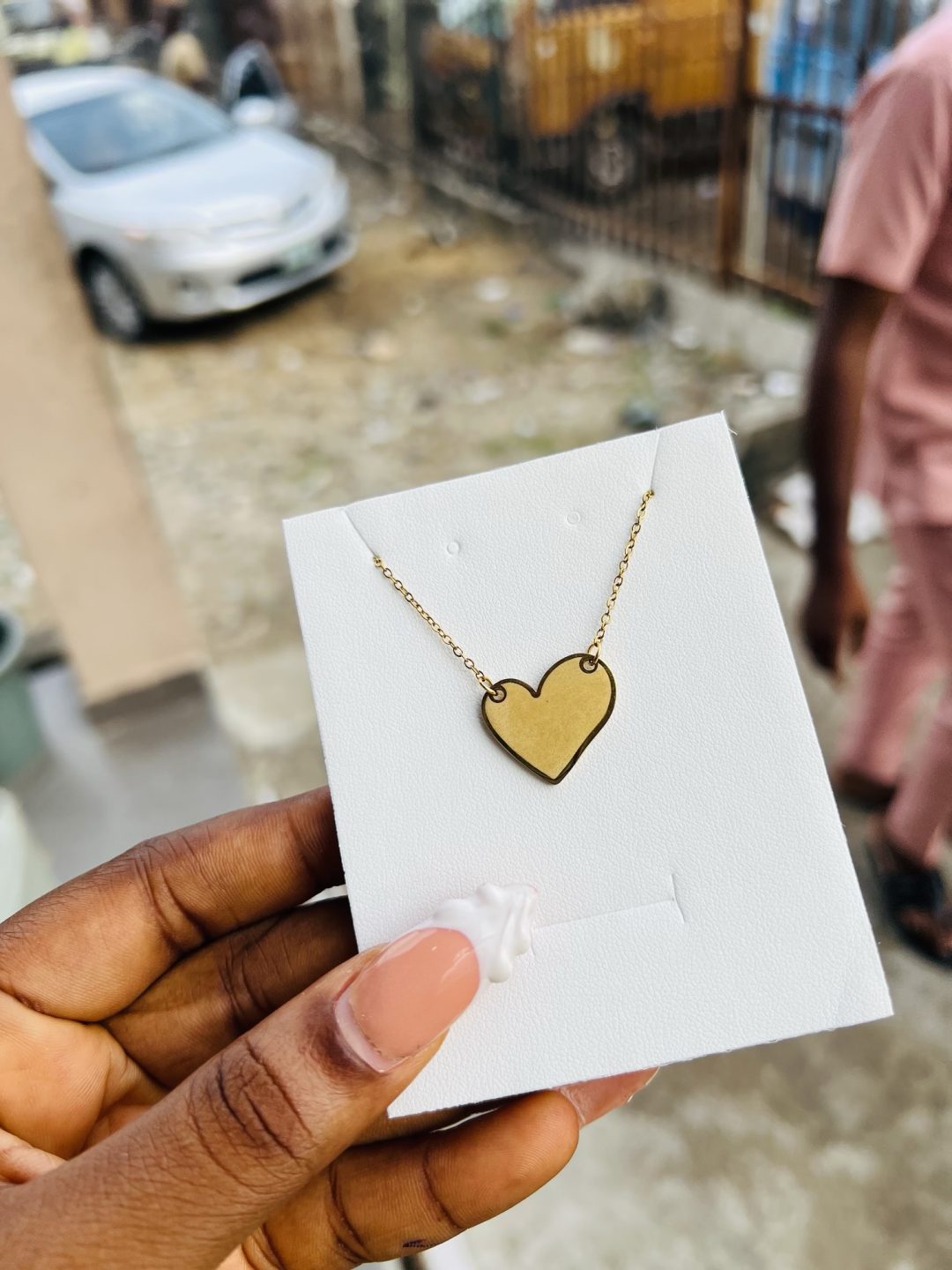 Zephy’s Engraved female necklace - Image 9