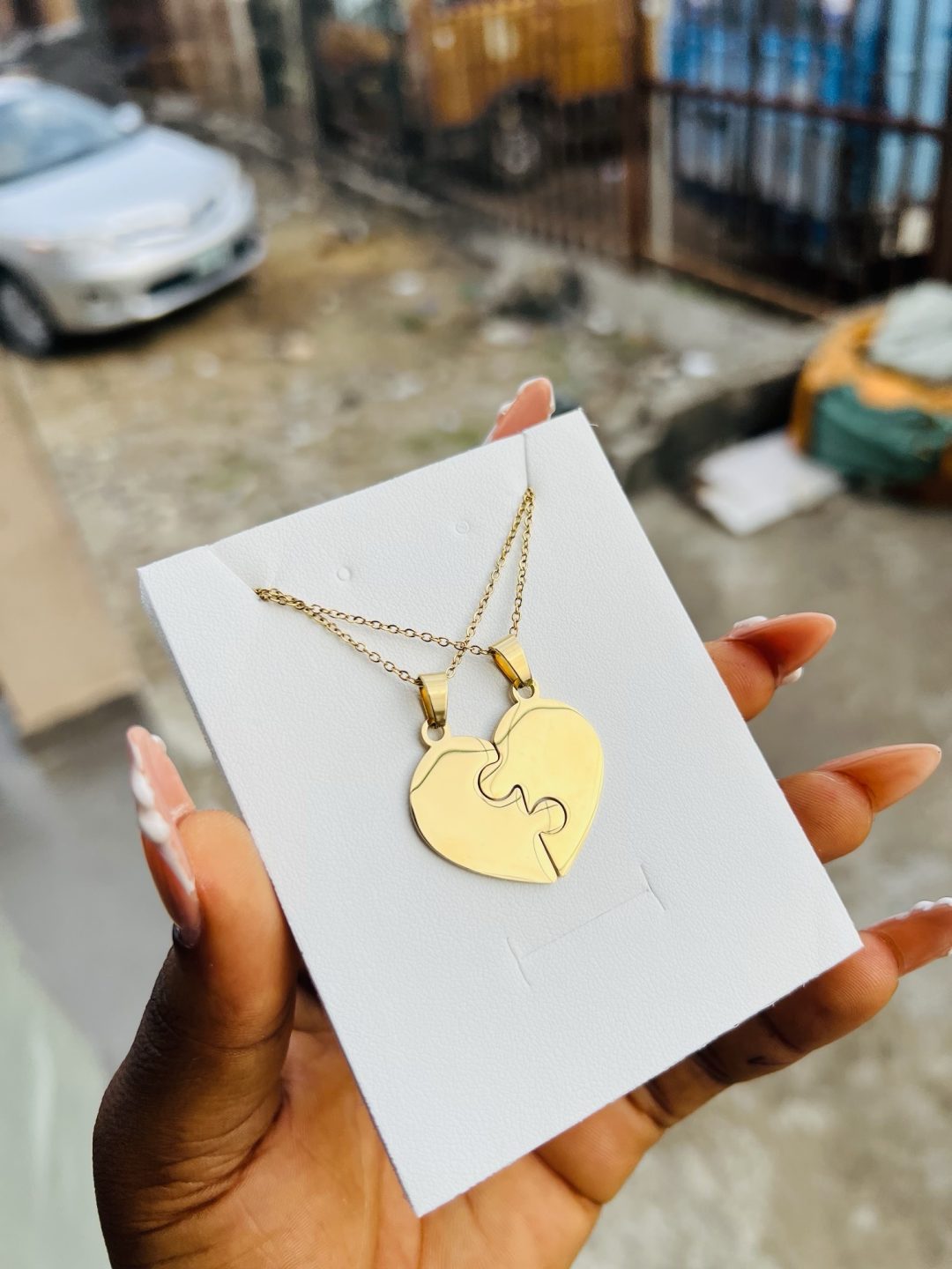 Lovers Engraved necklace - Image 5