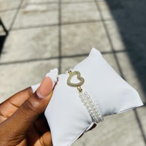 Heart fresh water  pearls bracelet
