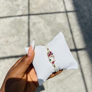 Floral Fresh water pearl bracelet