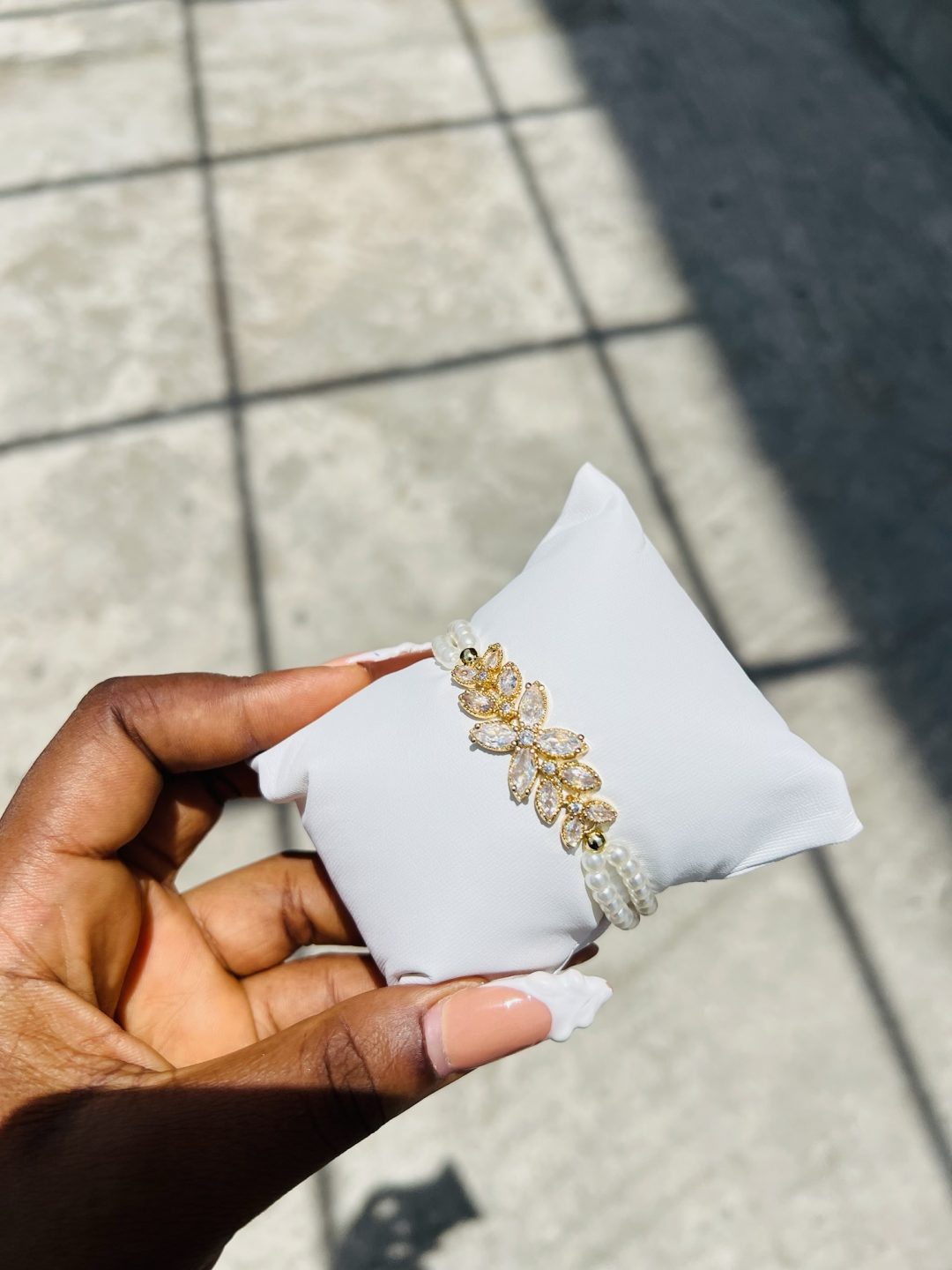 Flowered fresh water Pearls bracelet