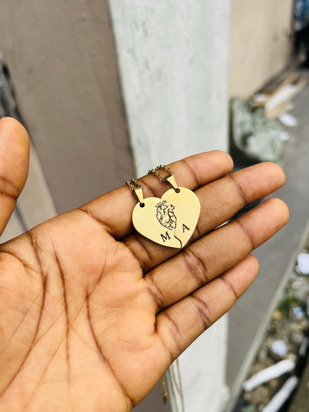 Engraved heart with initials - Image 2