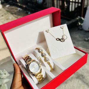 Rebirth female watch combo