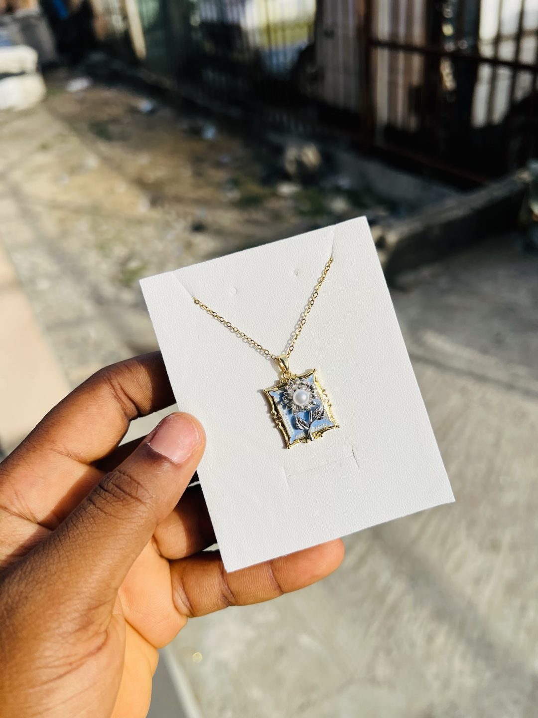 Vintage square necklace - Image 2