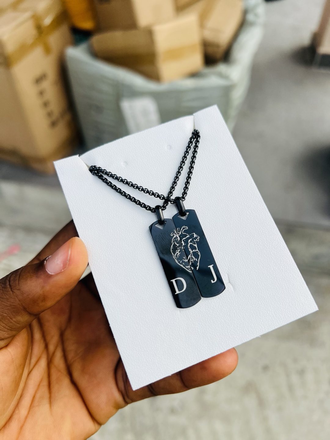 Mi Amore engraved necklace with initials (black )