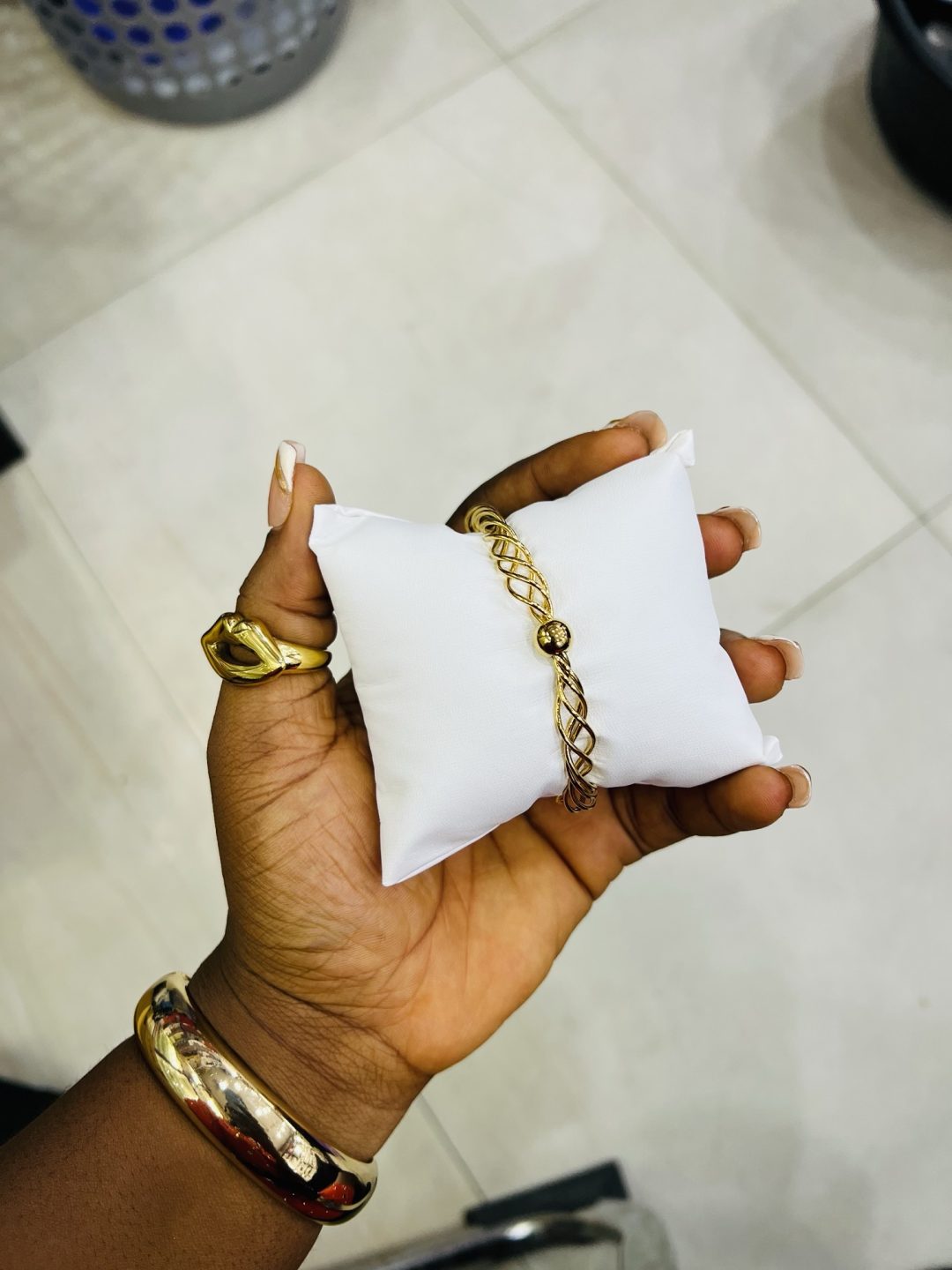 Amiga Bass bracelet
