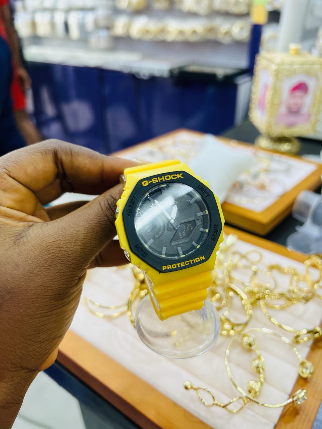 G-SHOCK YELLOW STRAP!! - Image 2