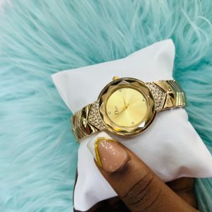 Dior sleek female gold watch