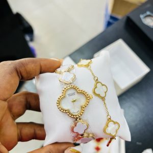 White Vca watch combo with plastic box