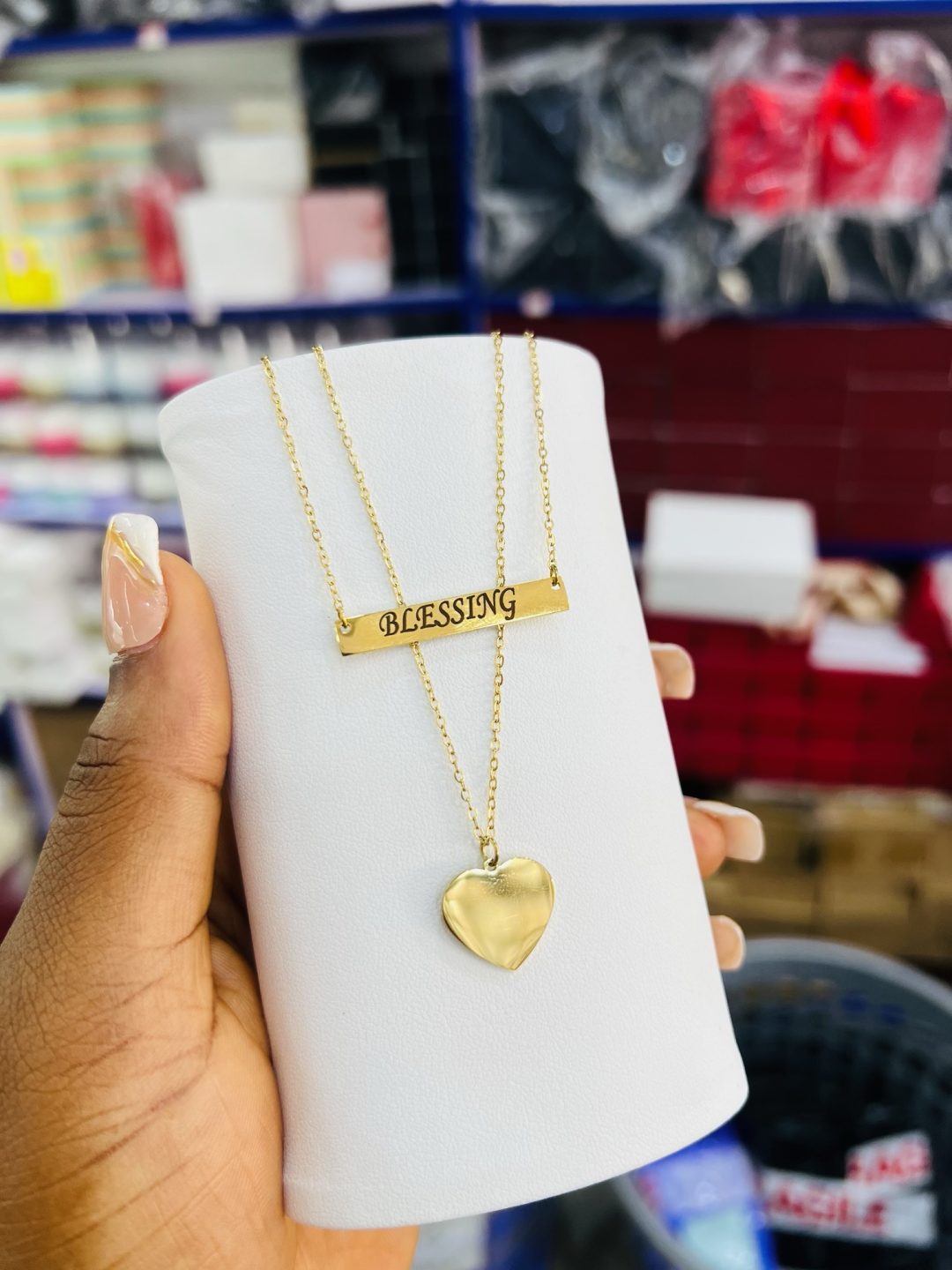 Double love step engraved necklace - Image 7