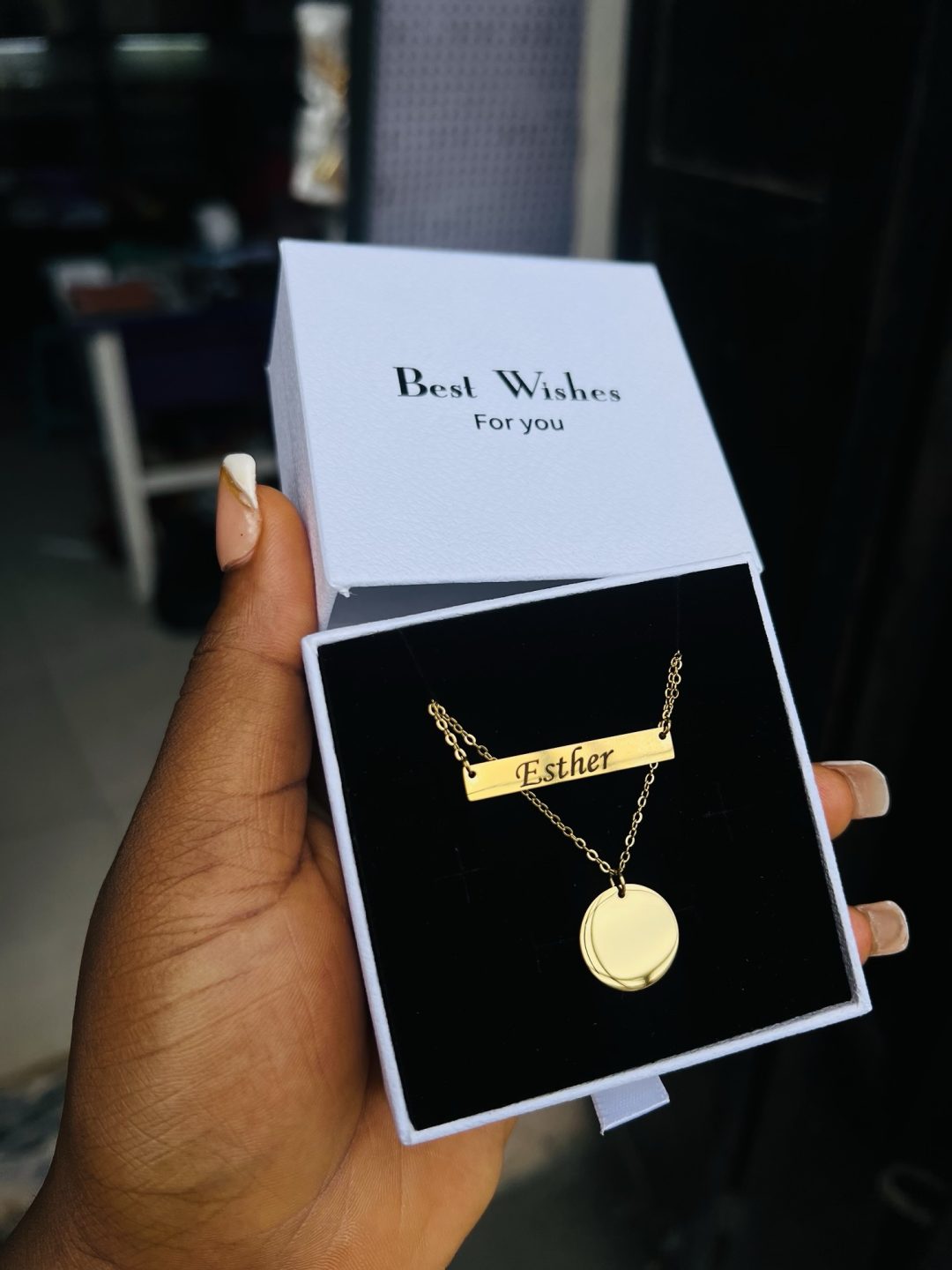 Double step circle engraved female necklace