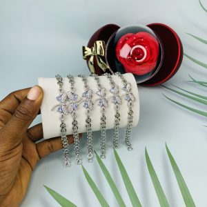 Half stone bracelet 028
