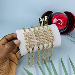 Half stone bracelet 016