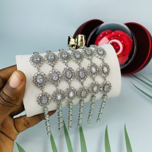 Half stone bracelet 007
