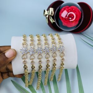 Half stone bracelet 027
