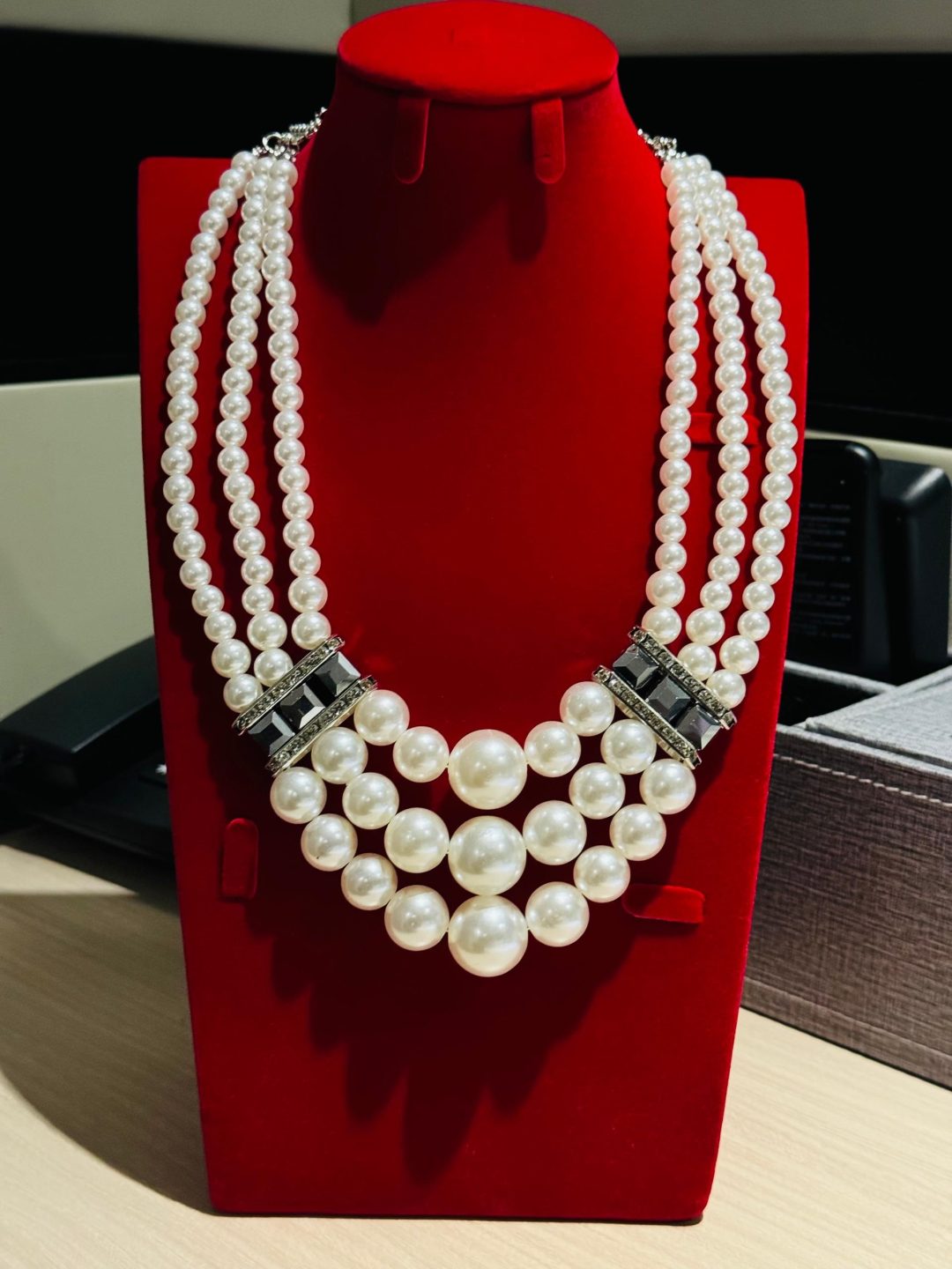 3 layered beaded pearl set (silver)
