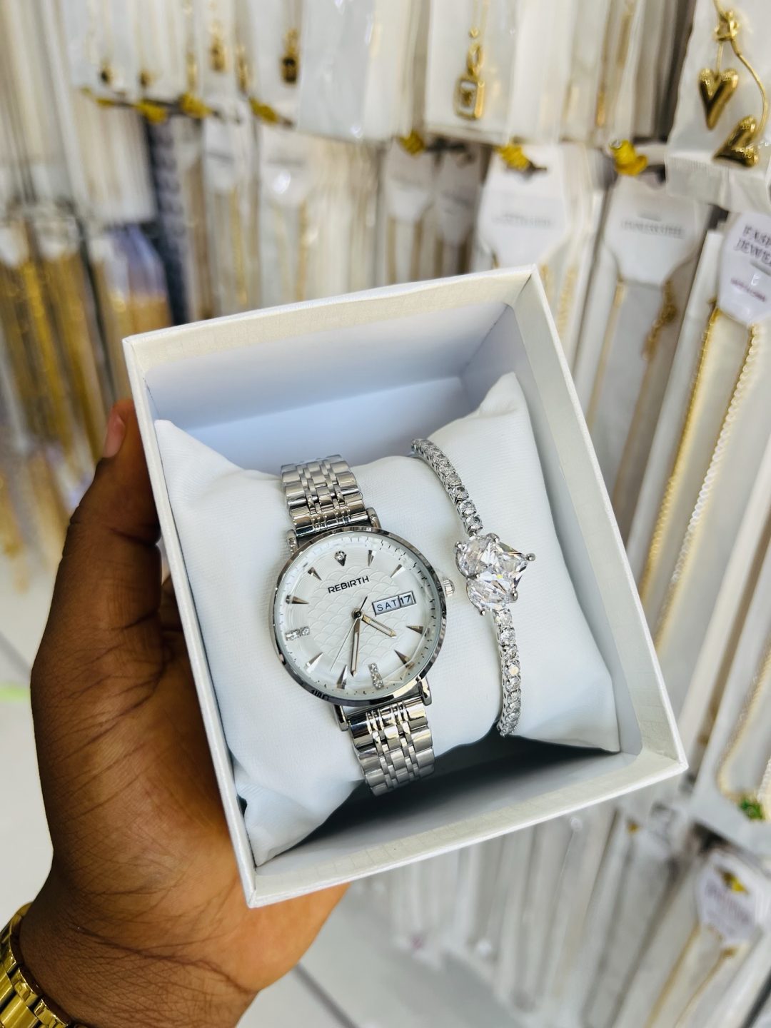 Circle Rebirth combo with pandora love bracelet. Comes boxed!