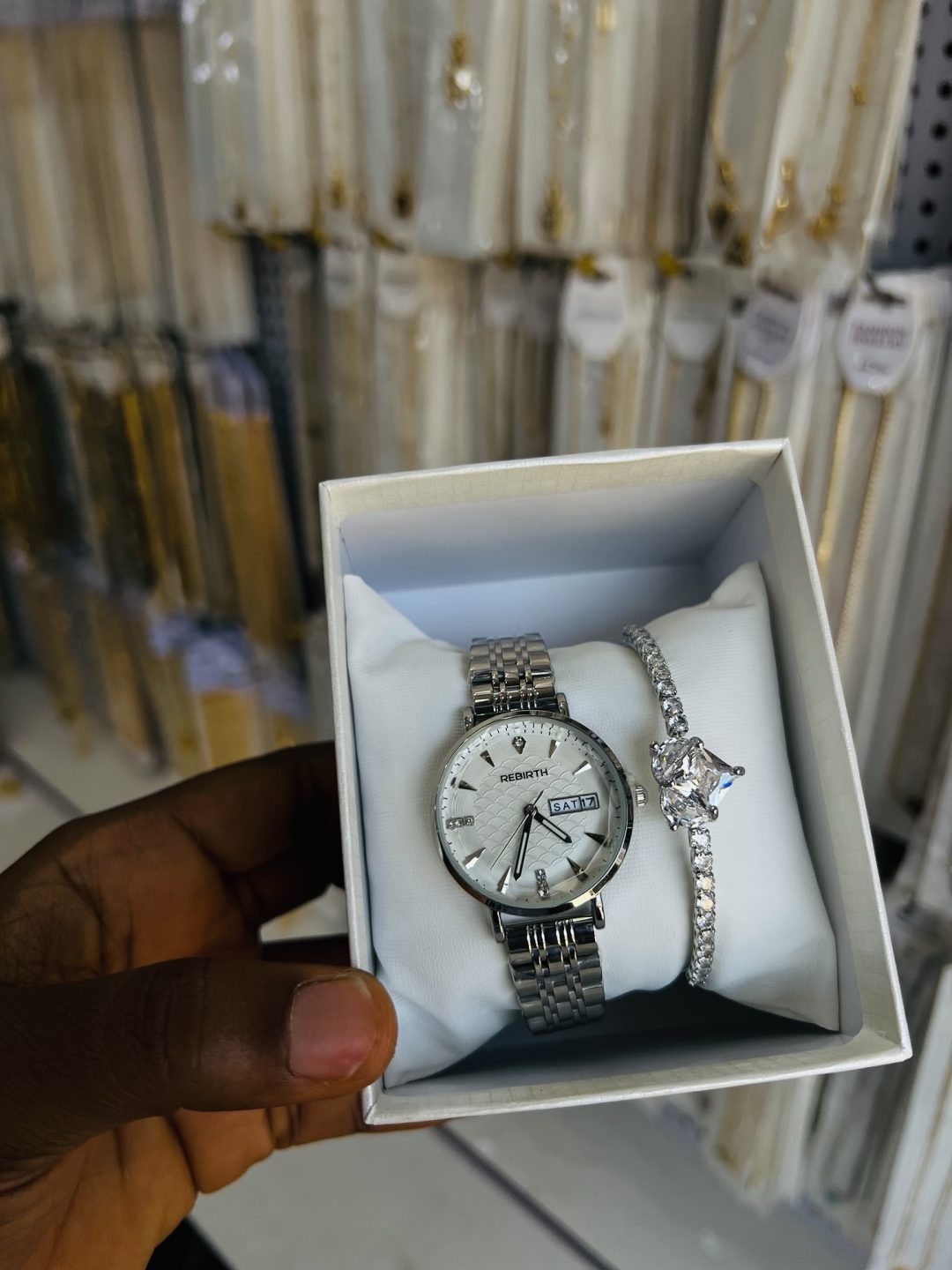 Circle Rebirth combo with pandora love bracelet. Comes boxed! - Image 3