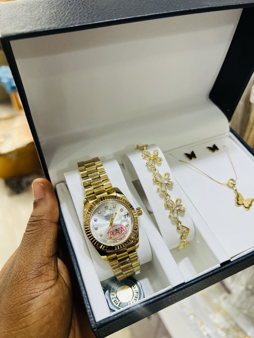 Buttery watch combo with box