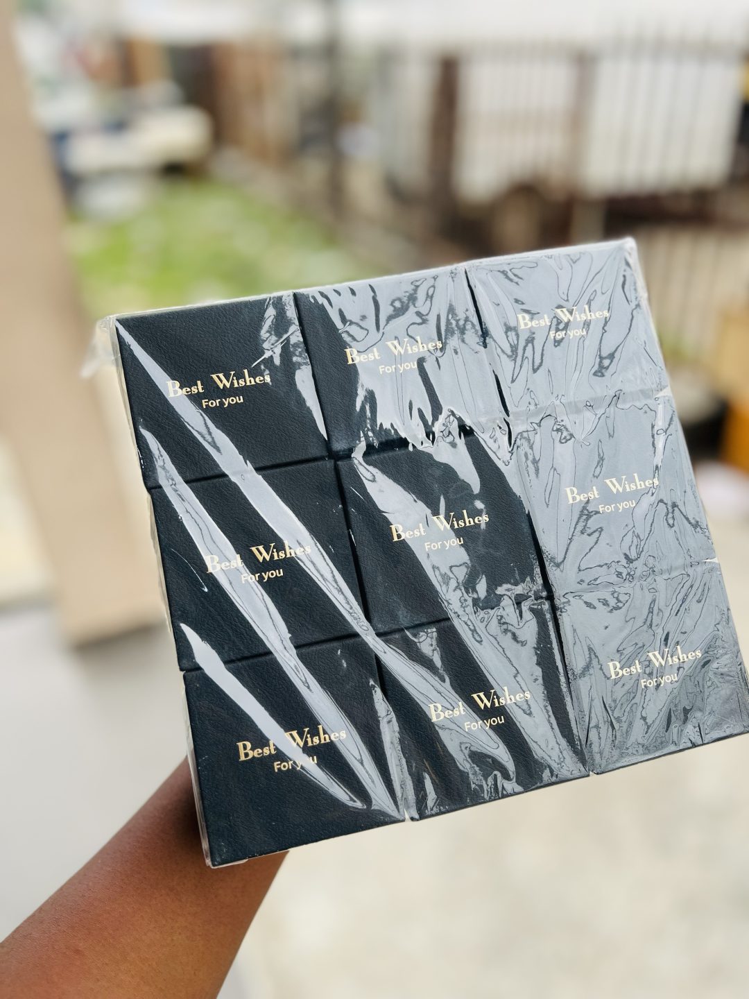 Black best wishes box (dozen 12pcs) - Image 2
