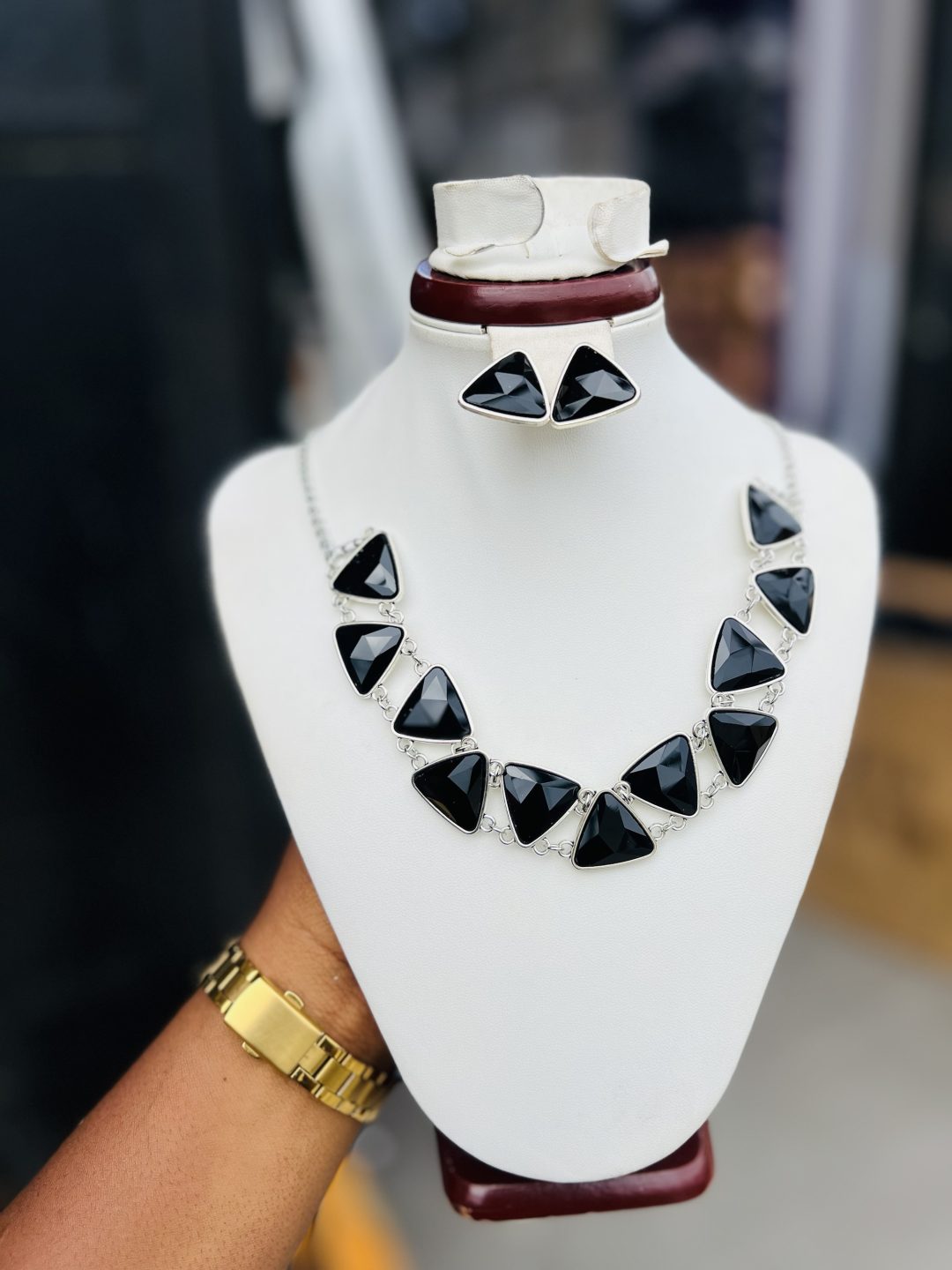 Black Triangle silver fashion set